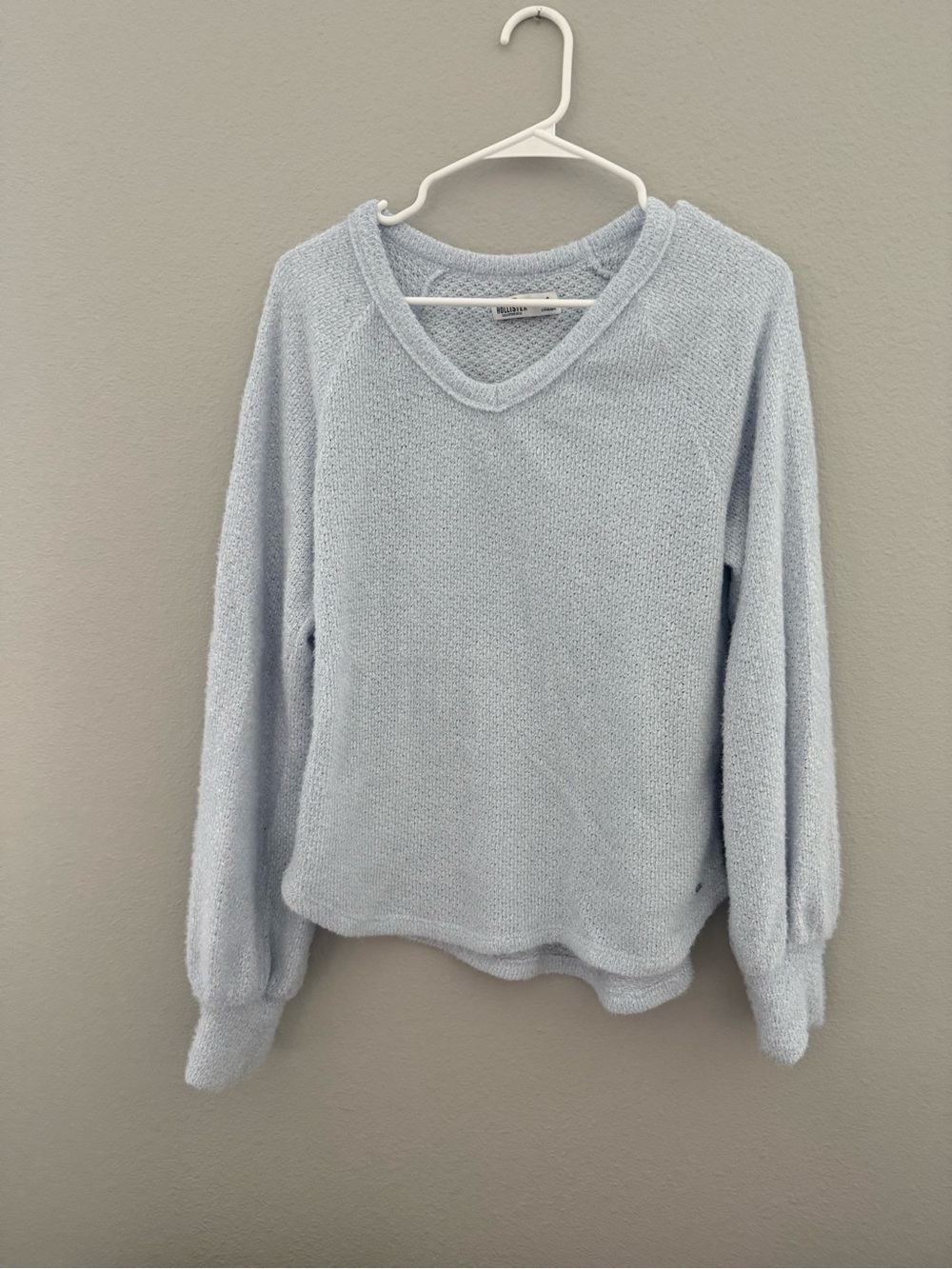 Hollister Pale Blue V-Neck Women's Sweater